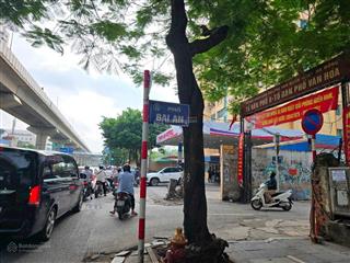 Phân lô hv an ninh  lô góc ô tô vào đất  chủ mới xây 6 tầng thang máy  quá đẹp  38m  mt 5m