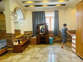 Bán nhà mặt tiền đường phan thị hành sàn 702m2 3 lầu giá 18 tỷ