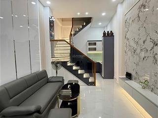 Bán nhà hẻm ô tô nguyễn hồng đào 3pn  3 tầng btct giá 5 tỷ.
