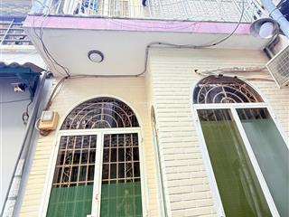 Bán nhà phạm văn hai tân bình gần sân bay sổ hồng riêng a4 đúc btct chỉ 3,3 tỷ.