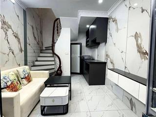 Hàng siêu độc  phải nhanh mới kịp  trung tâm đống đa phố tây sơn  nhà 5 tầng mới full nội thất