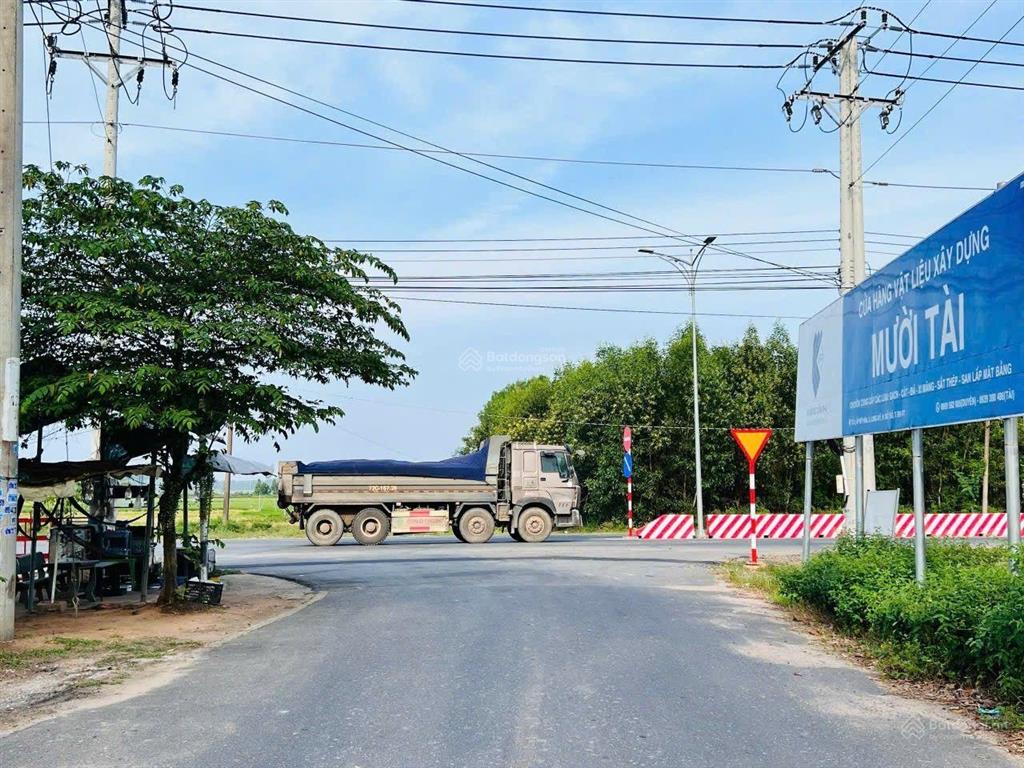 Chính chủ gửi bán nhanh 3 lô sát tl44b khu dân cư xã phước hải, brvt bán kính 1,5km ra tới tl44b