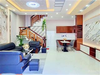 Nhà hxh  380// phạm văn chiêu, p.09, gò vấp