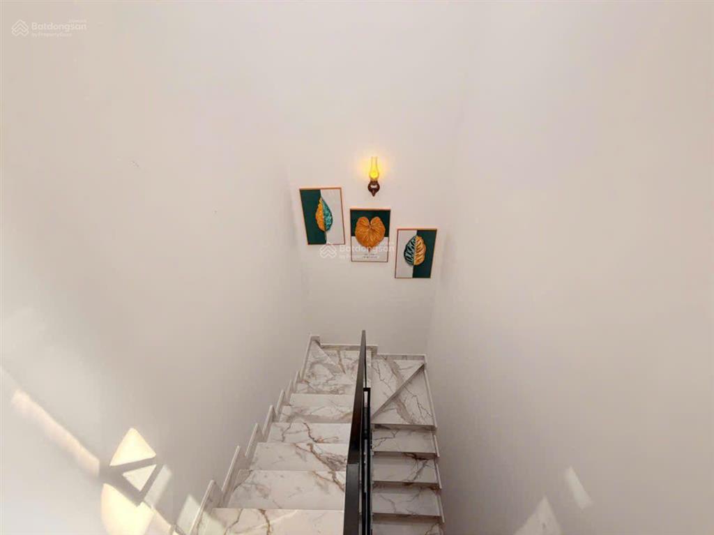 Lên sóng nhà 3pn gần hxh thông bờ kè tham lương 1/ đường số 51 phường 14 gò vấp