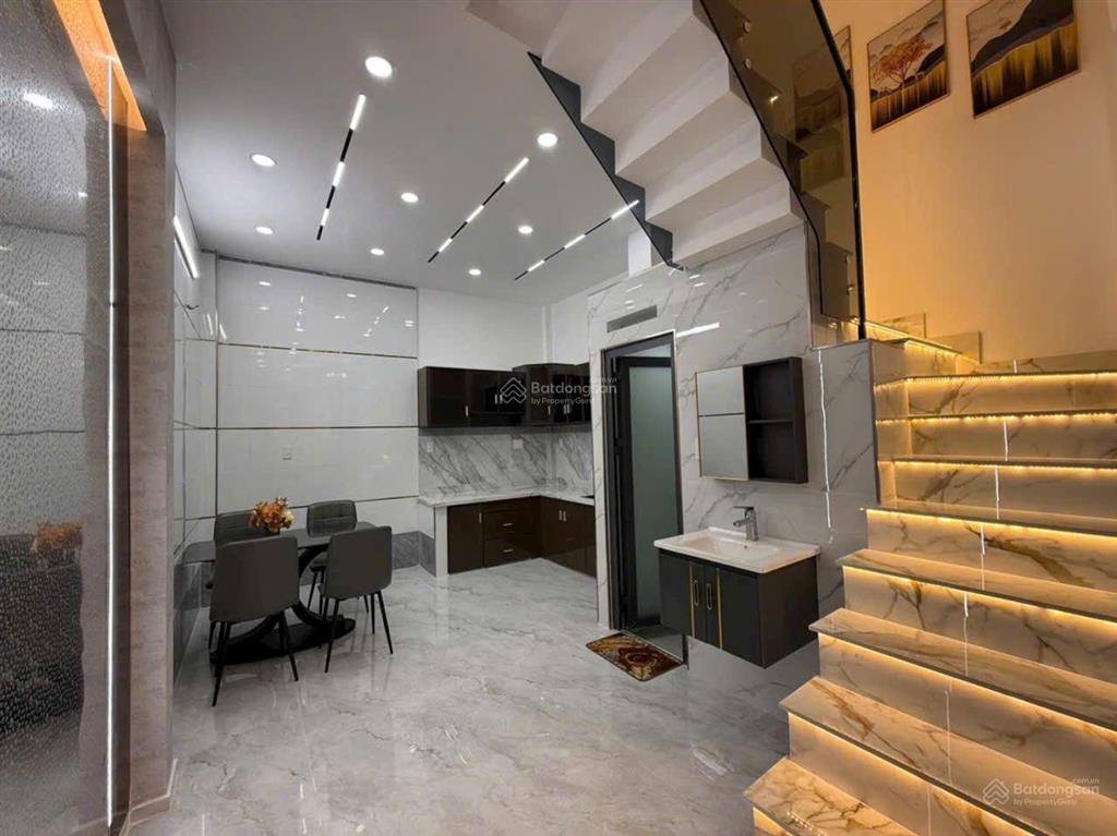 Lên sóng nhà 3pn gần hxh thông bờ kè tham lương 1/ đường số 51 phường 14 gò vấp