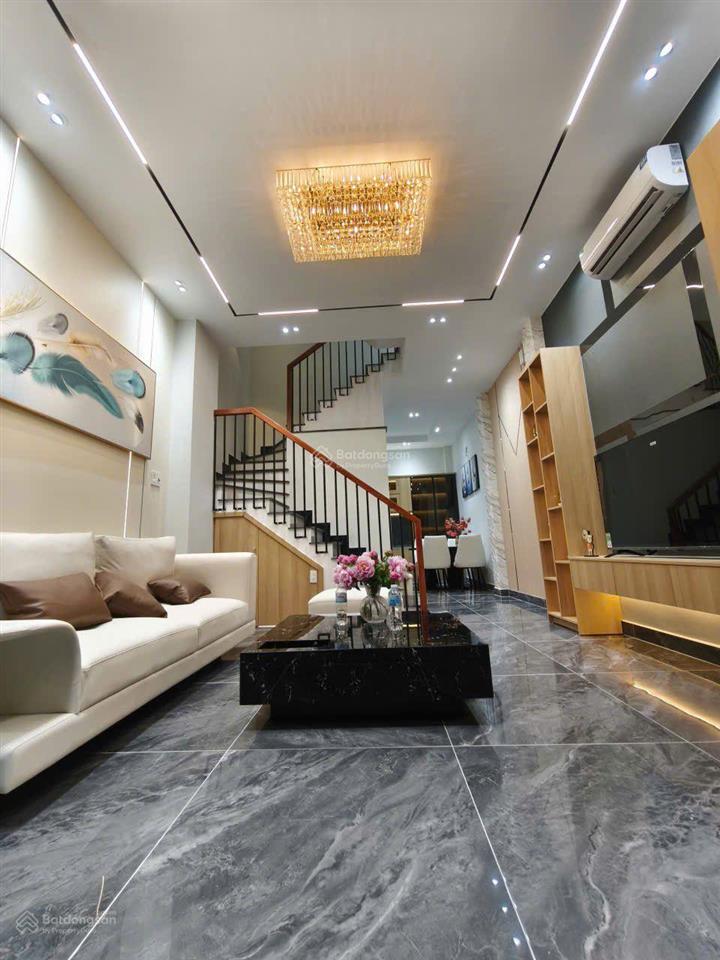 Nhà xây mới 3pn 331// phan huy ích p.14 gò vấp