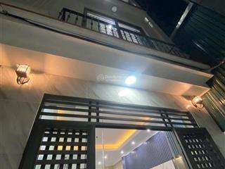 Hạ giá/bán gấp ngô thì nhậm dân xây 4 tầng 45m2cho thuê tốt/vị trí đẹp vài bước ra mặt phố  8 tỷ