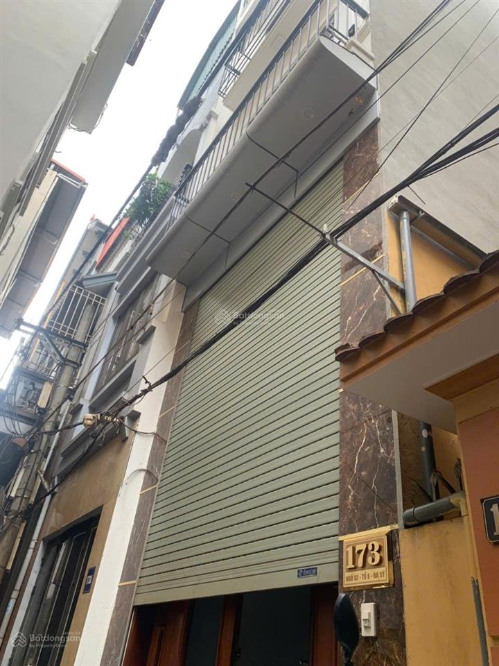 Chính chủ bán nhà gần công viên đa sĩ31 m 5 tầng xây mới ô tô cách chỉ 20 m ngõ thoáng nhỉnh 6 tỉ