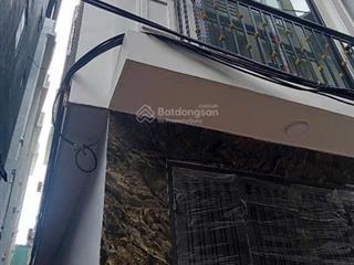 Chính chủ bán nhà căn góc 5 tầng 37 m gần ngã tư chợ mậu lươngcho thuê cực tốt/ ở yên tĩnh6.95 tỉ