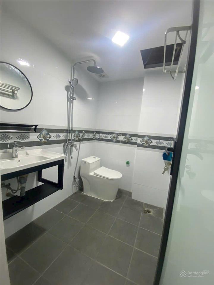 Chính chủ bán căn góc cực thoáng 5 tầng 39 m mậu lươngngõ thông kinh doanhcho thuê tốt7.1 tỉ