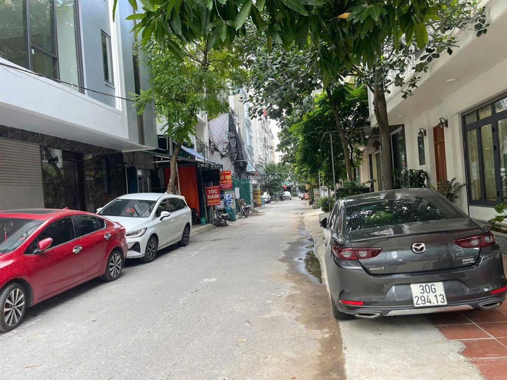 Chính chủ bán đất dịch vụ vạn phúc46 m2đường phân lô ô tô tránhhợp văn phòngkinh doanh 14.8 tỉ