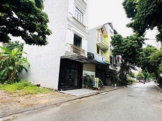 Chính chủ bán đất dịch vụ yên lộ khu d yên nghĩa50 mđường phân lô,gần bệnh viện nhinhỉnh 11 tỉ