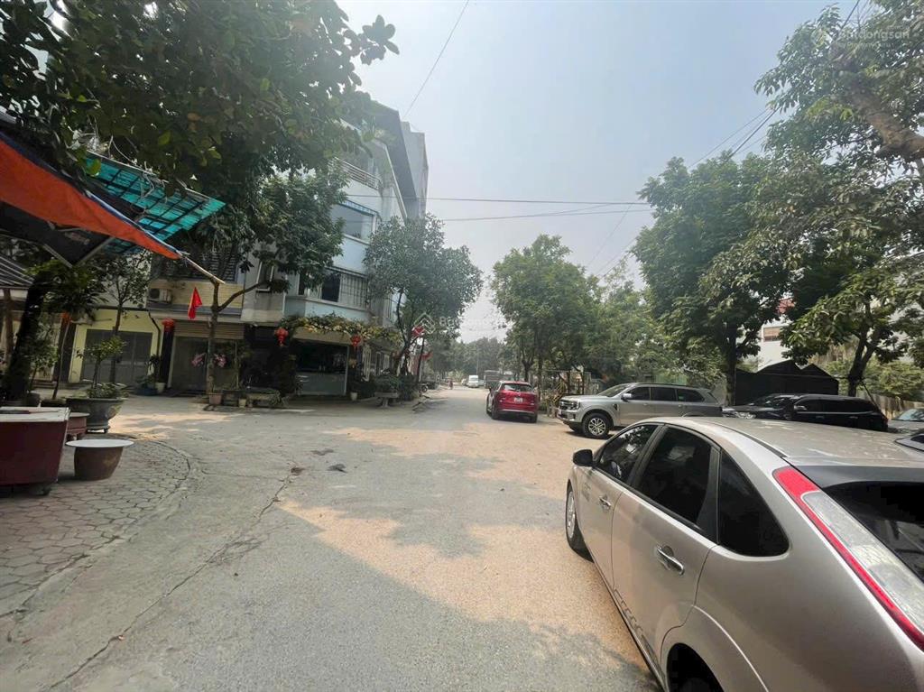 Đất siêu đẹp 60 m2 vạn phúctrước mặt galaxy tố hữuô tô tránh/kinh doanh/văn phòngđắc địa 18.5 tỉ