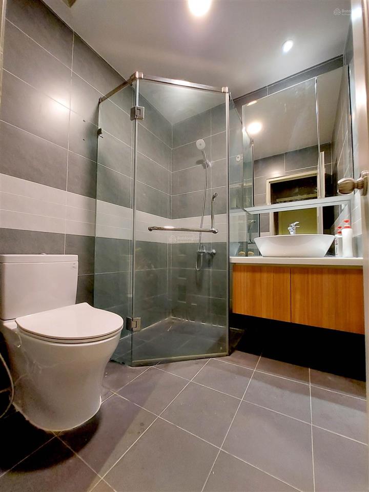 Chính chủ bán ch phú thọ 67m2, 2pn, 2wc, có bancon và logia, sh chính chủ. giá 3.4 tỷ thương lượng