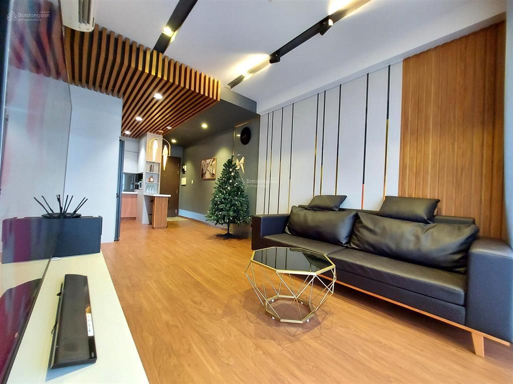 Chính chủ bán ch phú thọ 67m2, 2pn, 2wc, có bancon và logia, sh chính chủ. giá 3.4 tỷ thương lượng