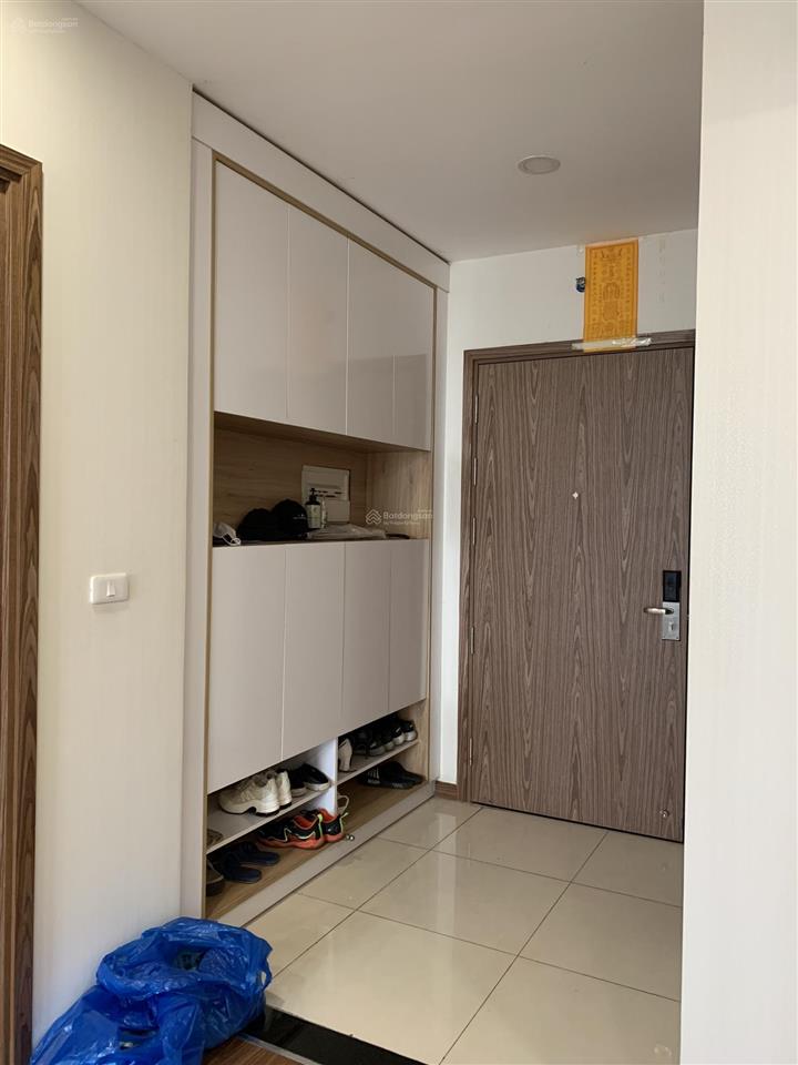 [cực hot] tôi cho thuê căn 2 ngủ 2 vs, dt 70m2, tầng đẹp, nhà thoáng mát giá 11tr/th tại eco green