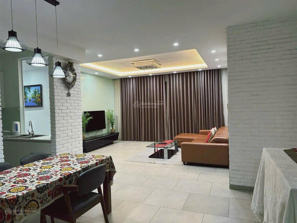 Bán căn hộ riviera point, q7. 99m2, 2pn full nội thất. giá 7 tỷ. sổ hồng