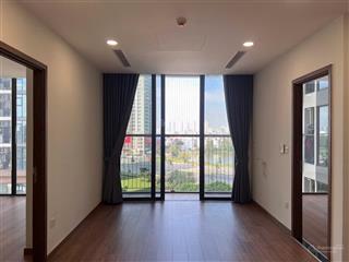 Bán căn hộ eco green, q7. 66m2, 2pn 2wc view đẹp. giá 5.99 tỷ sổ hồng thương lượng.