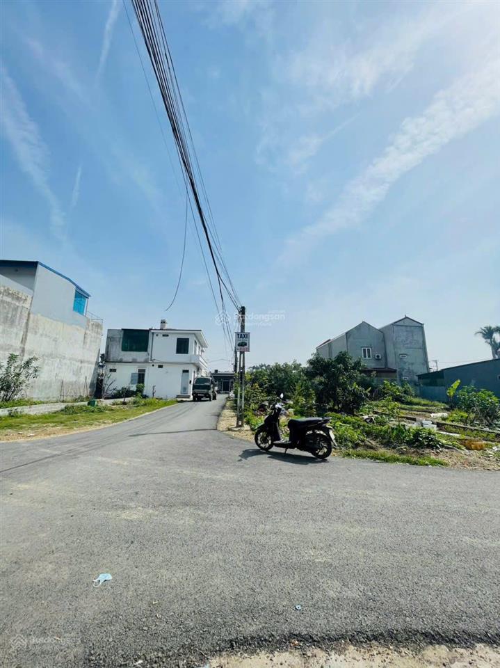 Bán lô góc 100m2 trường sơn, an lão, hải phòng đường nhựa thông. 1,49tỷ, hàng hiếm. n 0345 693 ***