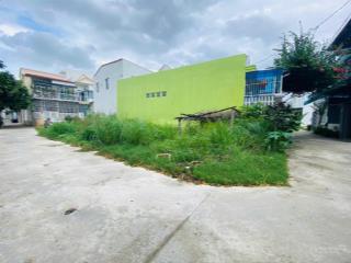 Bán nhanh lô góc 2 mặt tiền gò ngựa  vĩnh thạnh (bên hông trường lương thế vinh) chỉ 2 tỷ 3
