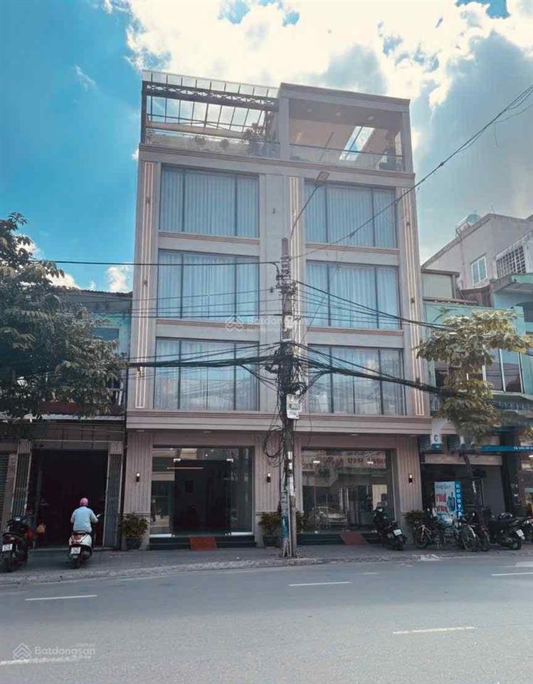 Siêu phẩm mặt đường trần nguyên hãn, 179m2  ngang 9,5m  giá 30 tỷ