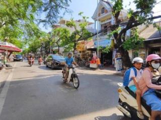 Bán nhà mặt đường cát dài giá đầu tư, 103m2  19,5 tỷ