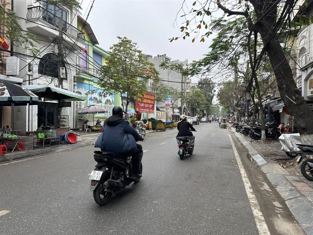 Bán nhà mặt đường cát dài giá đầu tư, 103m2  19,5 tỷ