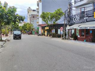 Căn góc mặt đường trung lực hàng hiếm  90m2  mt 4,6m  11,1 tỷ