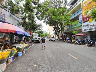 Bán nhà 4 tầng mặt đường trần quang khải vị trí đẹp, 93m2  mt 4,6m  21 tỷ