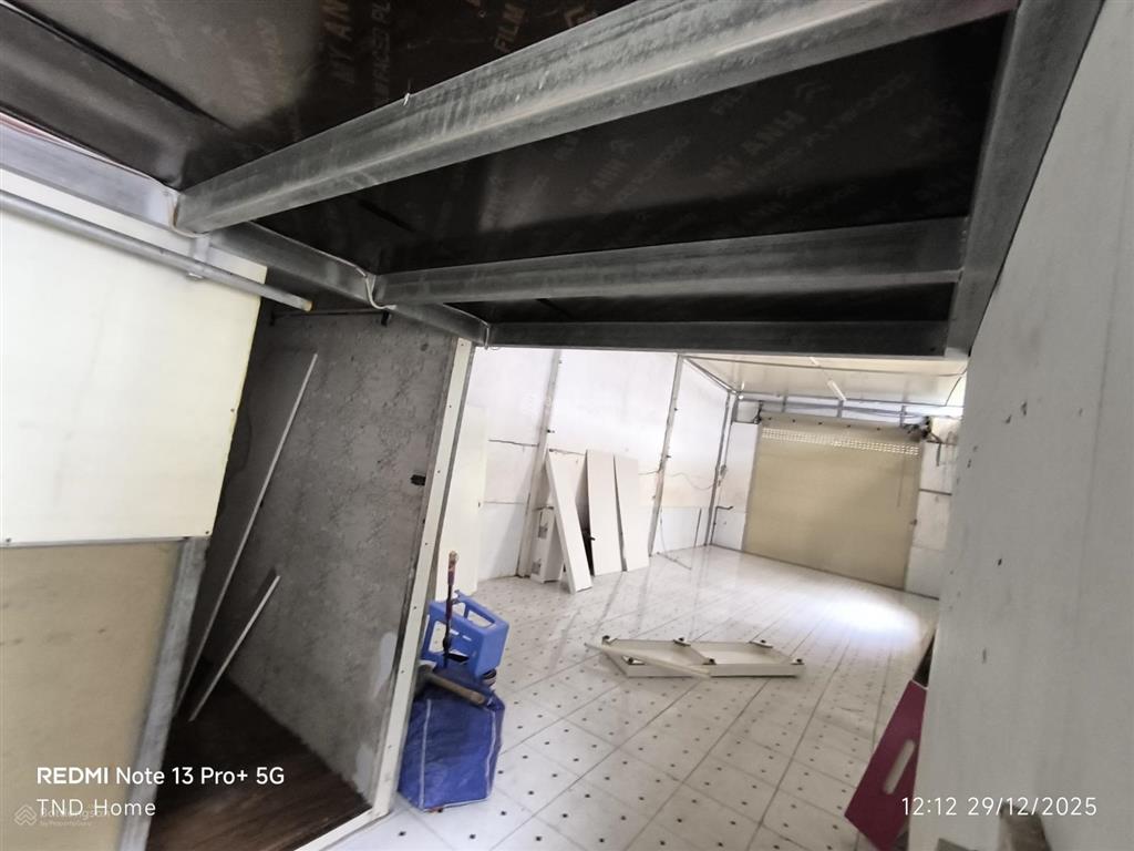 Cho thuê gấp hai mặt tiền đường vườn lài tân phú ngang 5m dài 20 m giá cho thuê 13 triệu