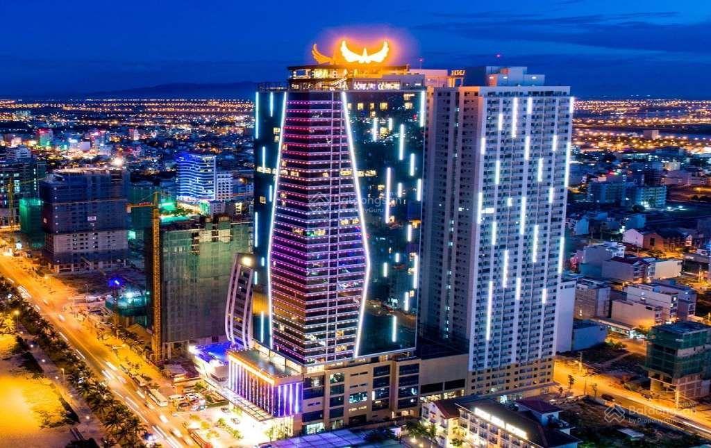 Bán nhà 2 tầng mặt phố 40m2 đường 11m trần duy chiến