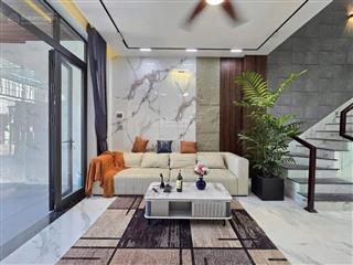 Chỉ hơn 8 tỷ có nhà đẹp 6 ngủ, 50m², ngay gần chợ hà đông, ô tô, kinh doanh