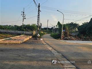 Cần tìm đại gia cho em hậu lô góc trại hồ ôtô thông mt lý tưởng kinh doanh 130m nhỉnh 4 tỷ