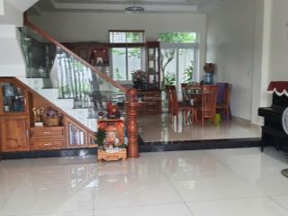 Bán gấp căn nhà phố compound đường bưng ông thoàn dt 100m2 giá 10 tỷ ngang 6m, đường ô tô shr
