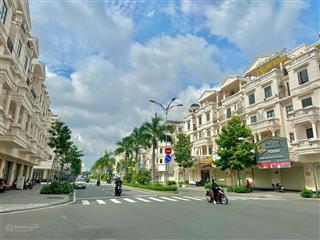 Cho thuê nhà mặt tiền đường 30m khu cityland park hills, p10, gò vấp. dt 10x20, nhà 1 trệt 4 lầu
