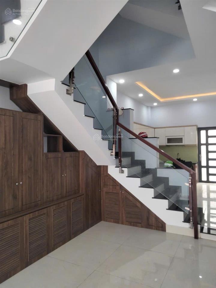 Bán nhà mặt phố bảo ngọc  thạnh lộc  quận 12  (4 x 15 1 trệt 4 lầu)