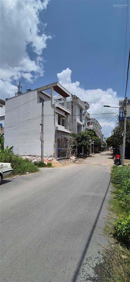 Đất 1/ thạnh xuân 22 ngay khu nhà phố đối diện trường quốc tế bambo hẻm 8m thông