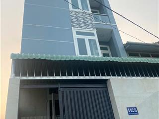 Nhà tx 52  1 trệt 3 lầu 5pn  dt 5,4 x 14  đang cho thu nhập 8tr/thg  quan tâm ib em