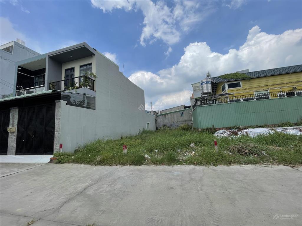 Bán đất tại thạnh xuân 52  thạnh xuân  quận 12 ( 2 mặt tiền trước sau )