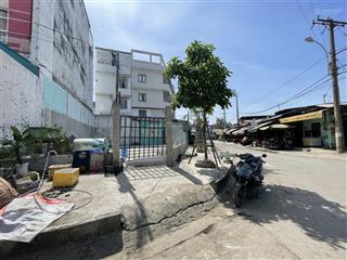 Đất góc 2 mặt tiền  nằm tại chợ nam long 1/ hà huy giáp  ( 16.5 x 10 full thổ )