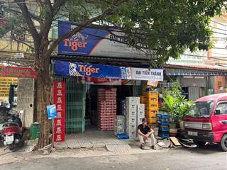 Bán nhà phạm huy thông  ( tiện cho ae xây mới )  khu vực kinh doanh buôn bán sầm uất.