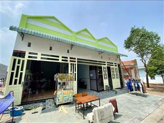Tôi cần bán dãy trọ đường bùi thanh khiết, huyện bình chánh, 300m2 có sổ hồng chính chủ