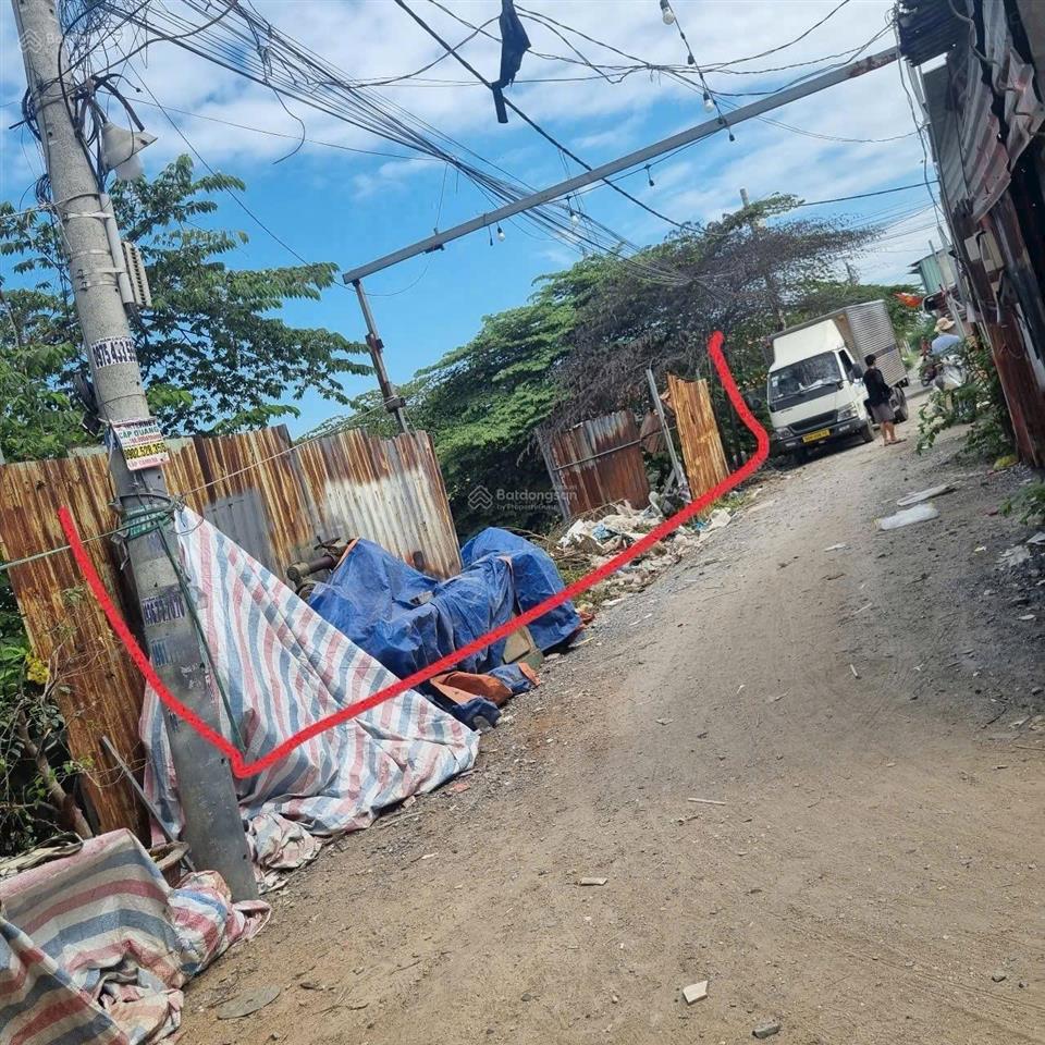 Đất 1000m2 đường liên ấp 1  2 cần bán gấp