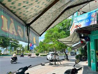 Bán nhà view biển mặt tiền phạm văn đồng  vĩnh phước  nha trang (ngang 7m)