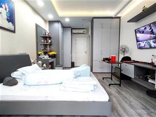 Kẹt bank ! bán gấp biệt thự bình lợi p13 bình thạnh, 10x18  trệt 2 lầu áp mái chỉ 18,6tỷ