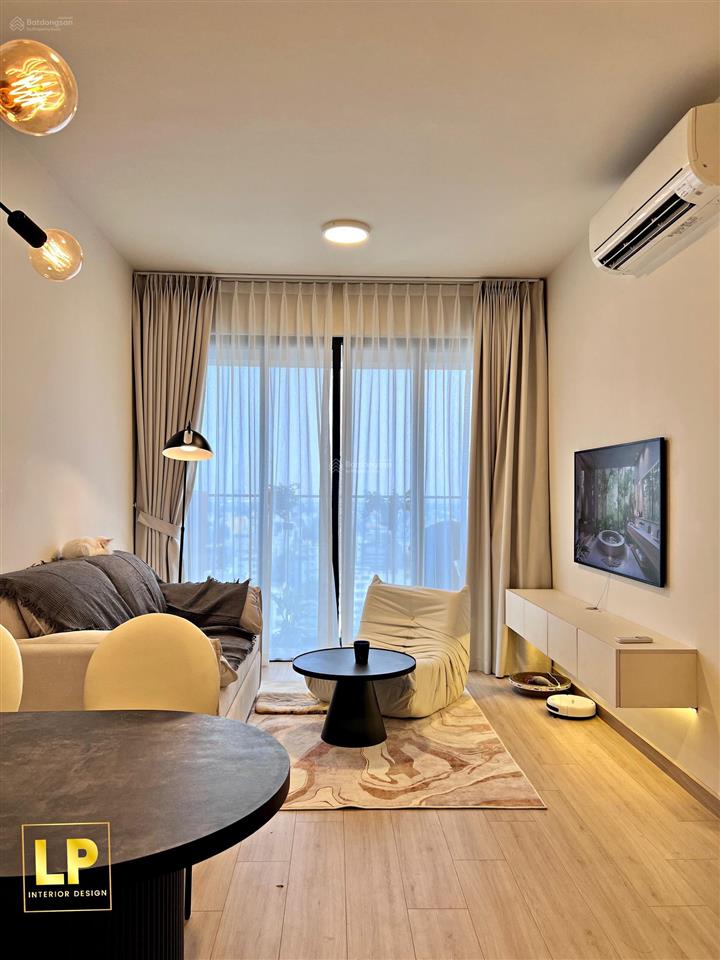 Bán gấp căn hộ emerald celadon city 1pn1wc, dt 53m2, view hồ sinh thái, giá 3.52 tỷ