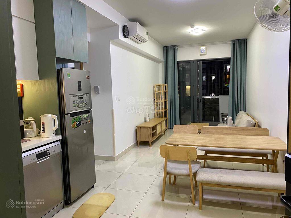 Cần bán nhanh căn hộ 2pn2wc, dt71m2, khu emerald, view nội khu, có nội thất, giá 4.48 tỷ
