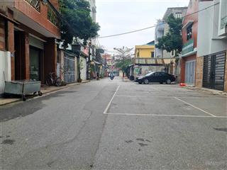 Bán đất tư đình, cổ linh, long biên, 58m2, giá 15.3 tỷ, phân lô, ô tô tránh, vỉa hè, kinh doanh tốt