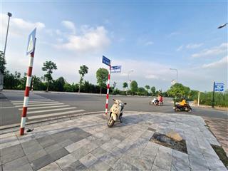 Bán đất hoa động, cự khối, long biên, 113m2, giá 24.9 tỷ, lô góc, ô tô tránh vỉa hè, view công viên