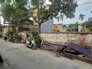 Bán đất bát khối, cự khối, long biên, 303m2, mt13m, giá 27 tỷ, 2 mặt đường, nhiều phương án sử dụng